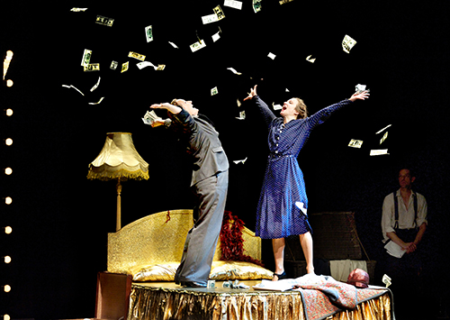 'Anna One' and 'Anna Two' in Scottish Opera's 